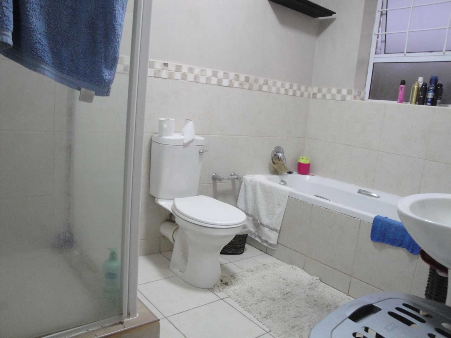 To Let 2 Bedroom Property for Rent in Kabega Park Eastern Cape